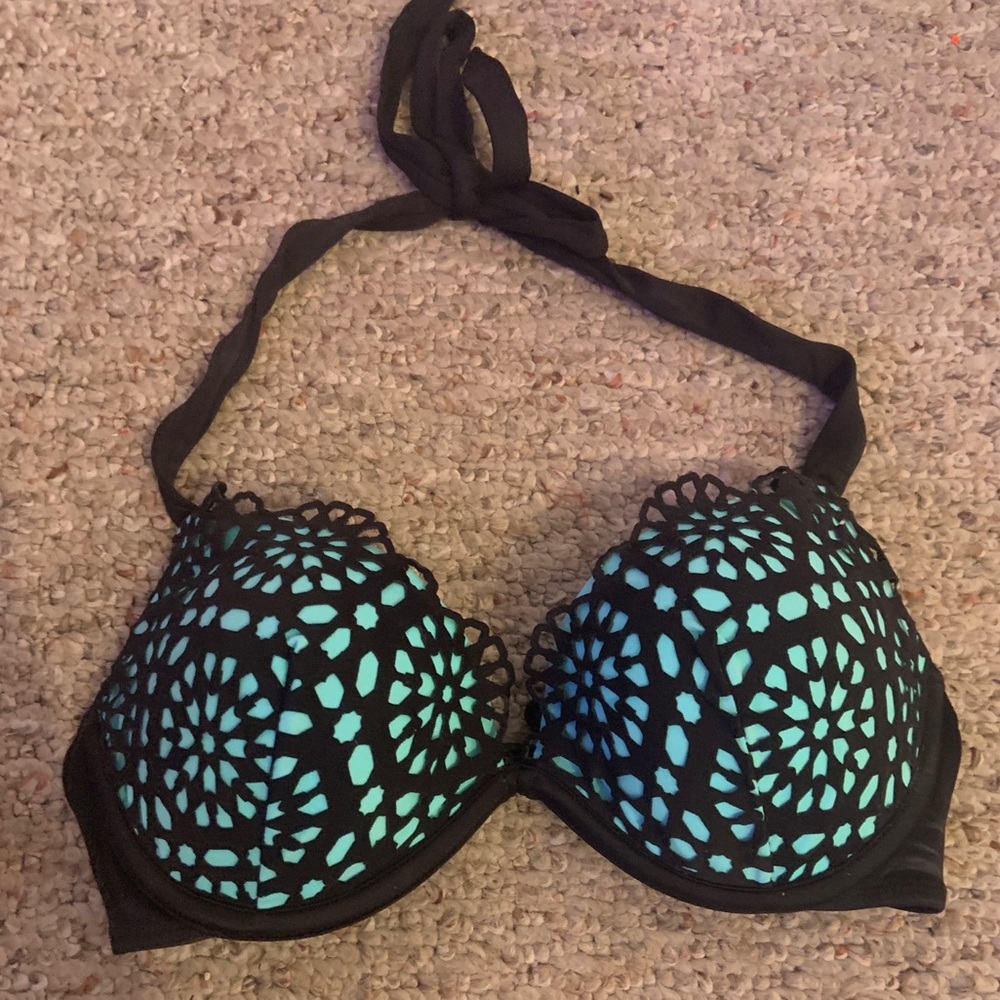 Bikini top